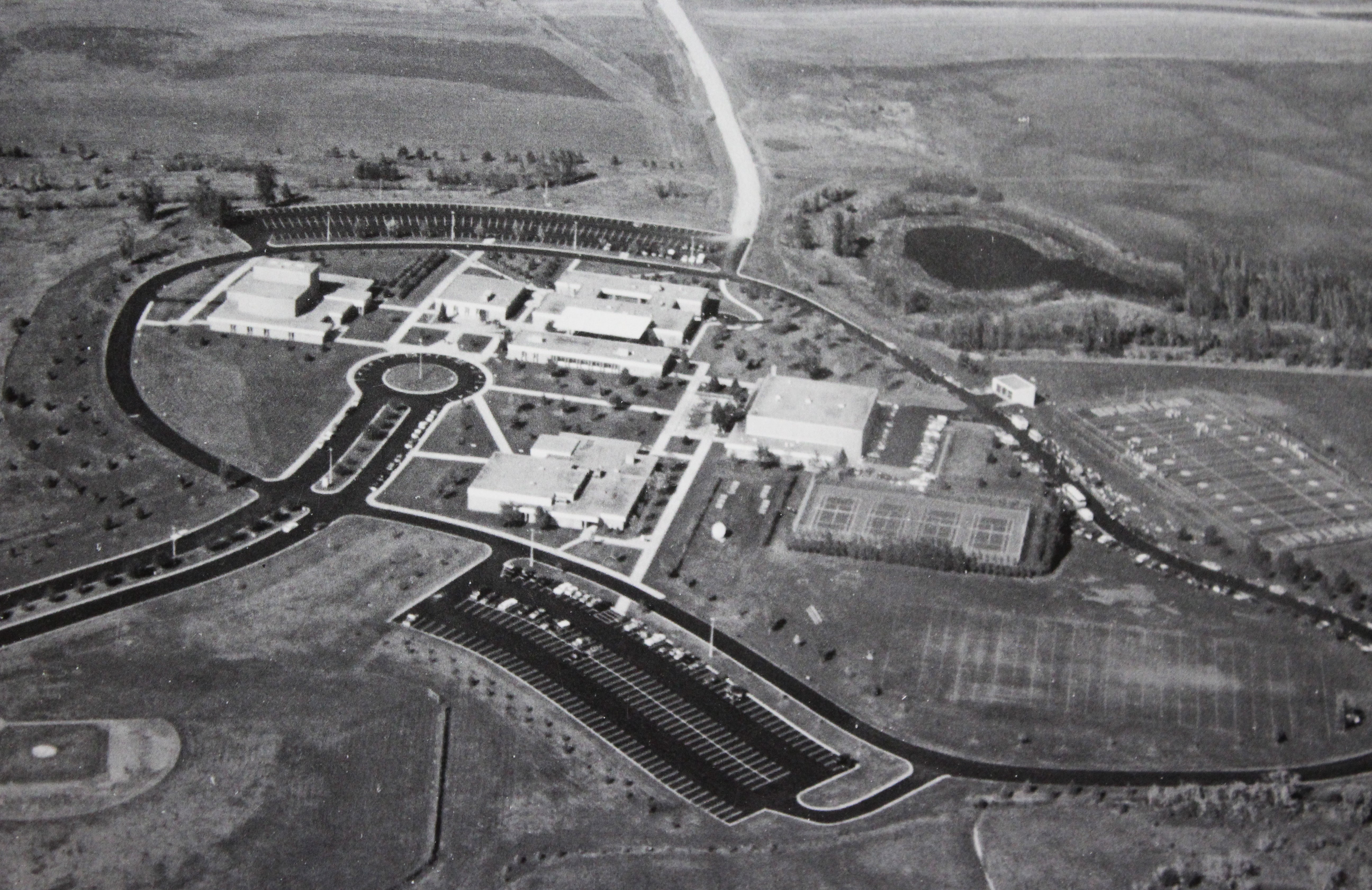 An aerial shot of the Fergus Falls campus, in 1979